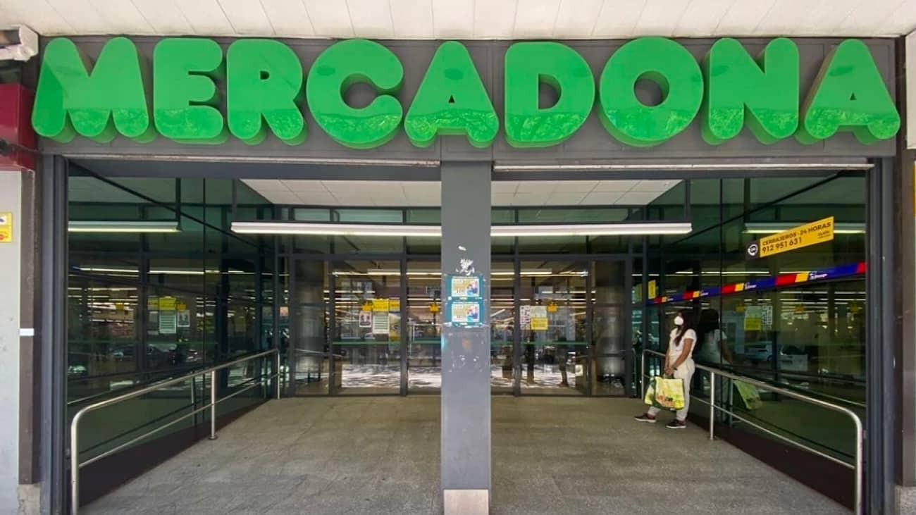 Entrada tienda Mercadona