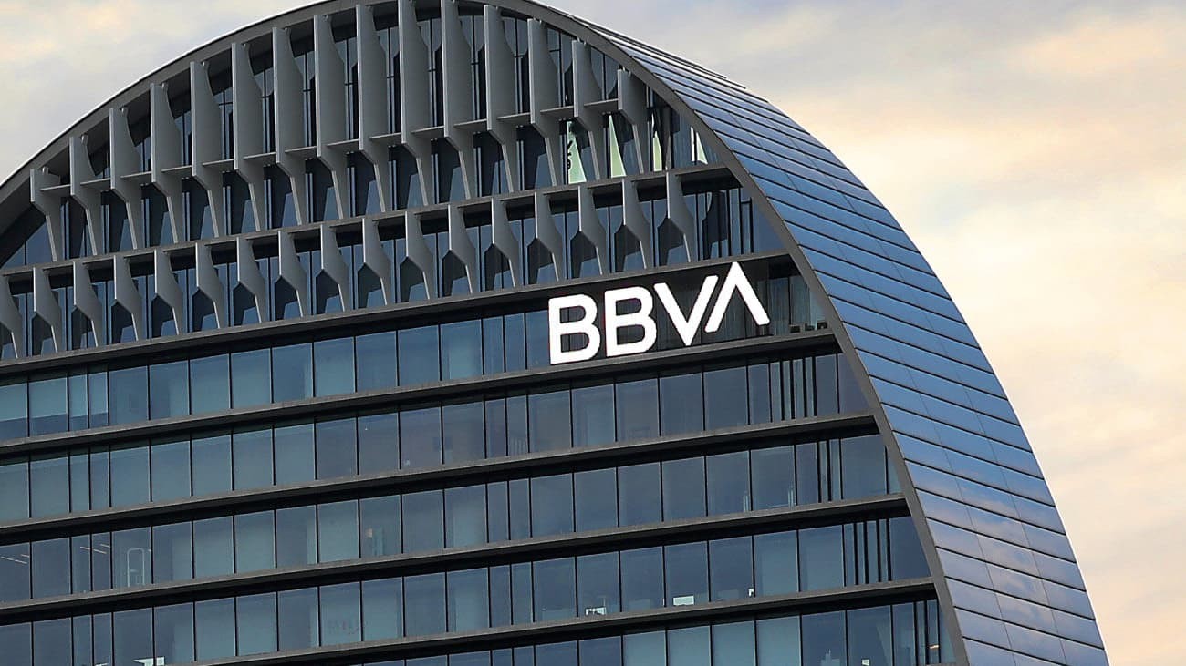 Imagen de la sede del BBVA BBVA lanza una opa sobre el banco turco Garanti que no controla por 2.249 millones de euros