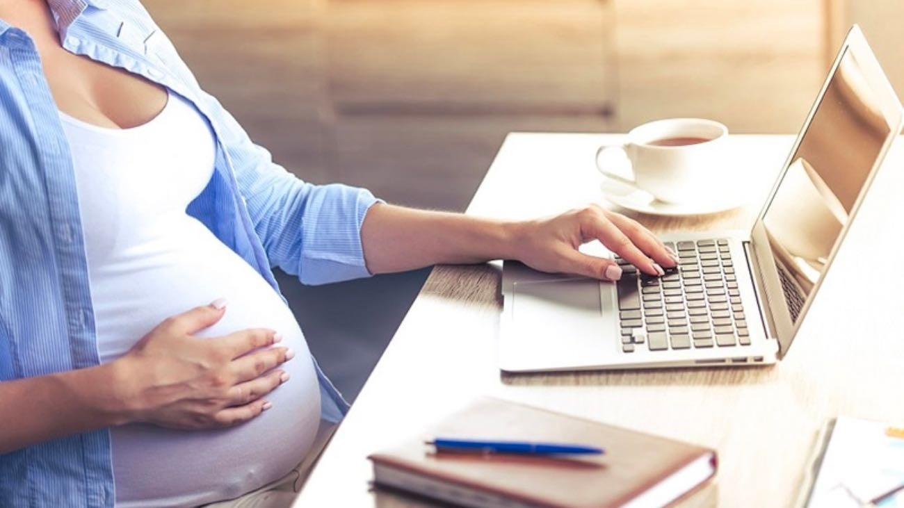 Cómo se debe solicitar la baja por maternidad