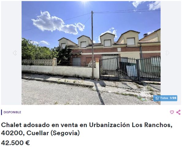 Chalet en venta en Cuellar por 42.500 euros