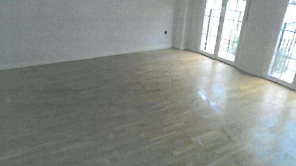 salon del piso en Cuenca de CaixaBank