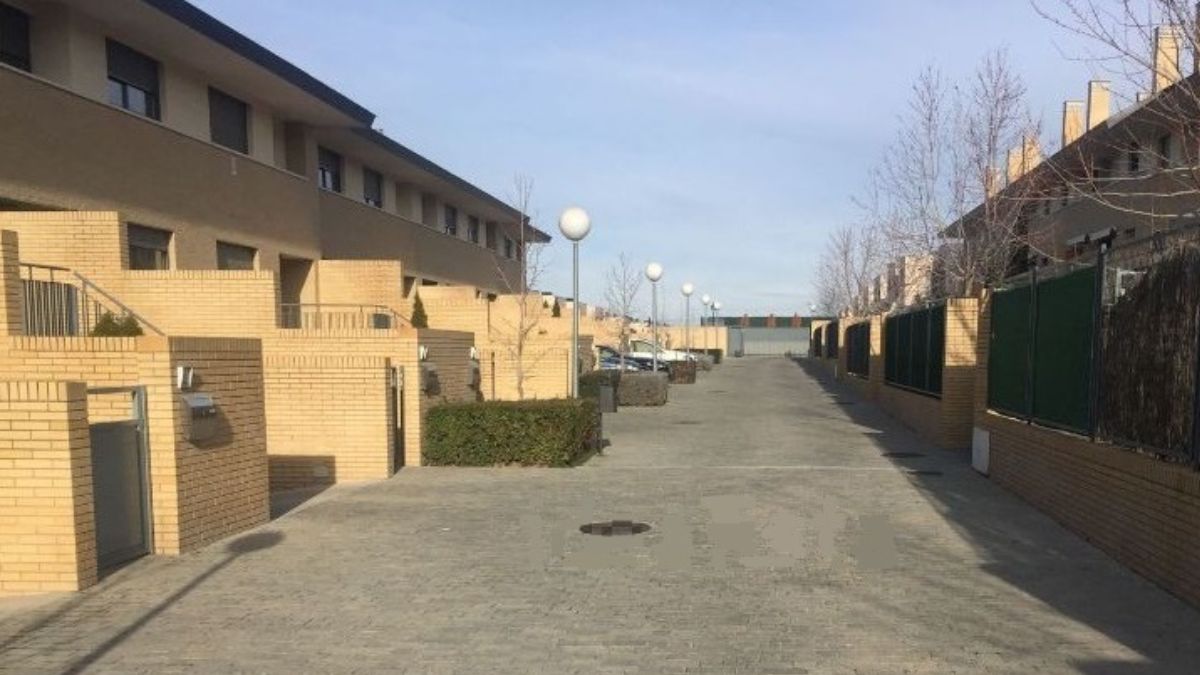 Chalet en subasta por 1 euro | escrapalia