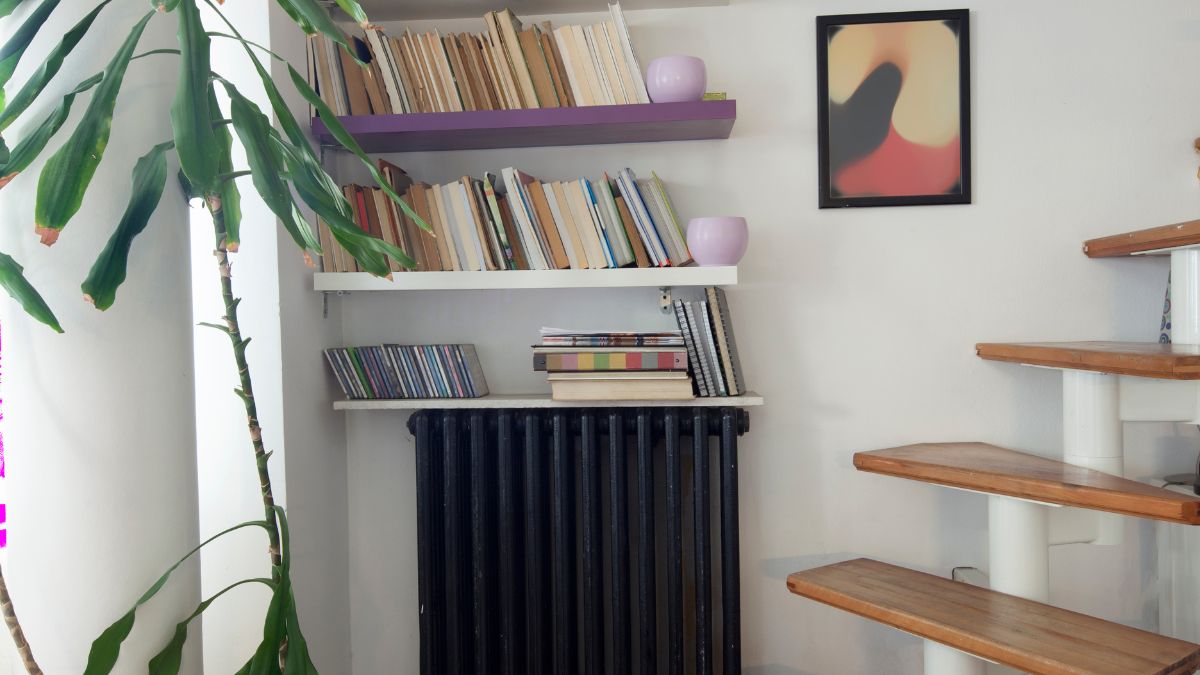 Estantes encima del radiador 
