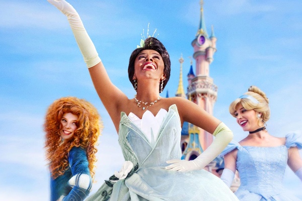 Oferta de empleo para actores y bailarines en Disneyland París