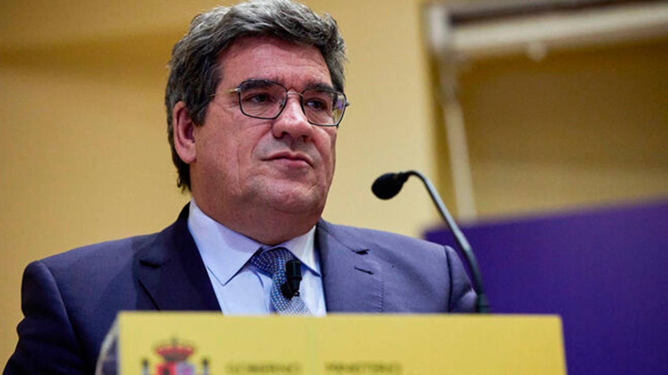 José Luis Escrivá propone subir la cuota de los autónomos un 0,6% al año Escrivá propone subir las cuotas a los autónomos para llenar la hucha de las pensiones