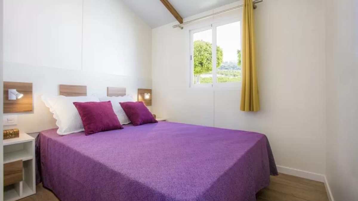 Dormitorio casa prefabricada living