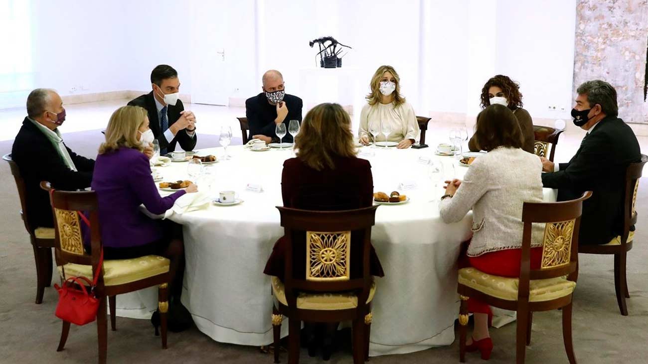 Así subirán las cuotas de cotización a la Seguridad Social a partir de 2023 El Gobierno de España aprueba la subida de las cuotas de cotización un 0,6% durante 10 años
