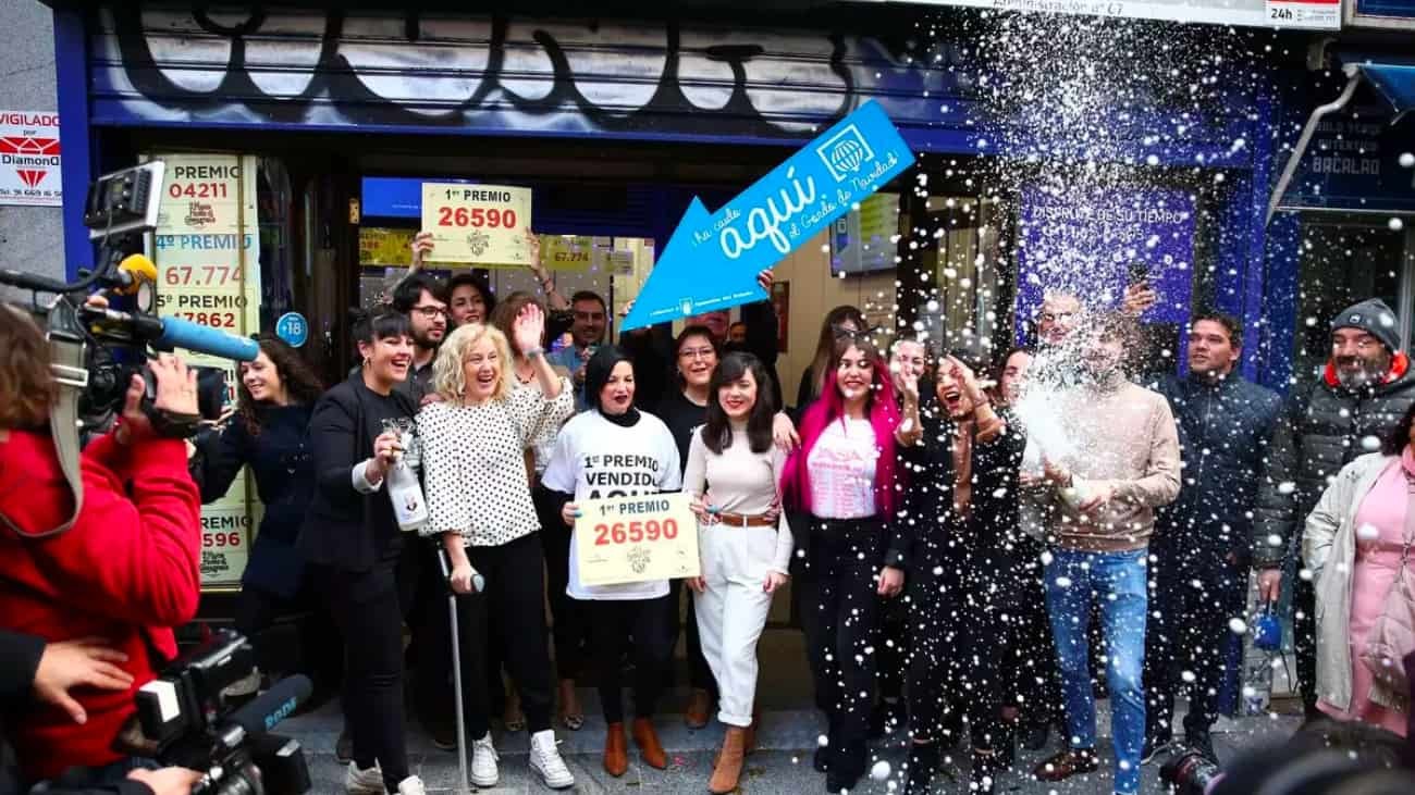 Estos son los años que puedes estar sin trabajar si te toca el 'Gordo' de la Lotería de Navidad