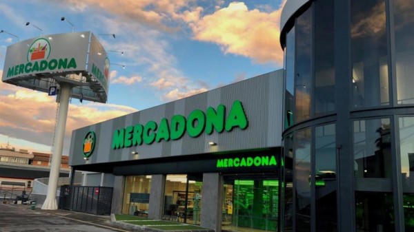 El rejuvenecedor contorno de ojos de Mercadona ‘efecto botox’ para conseguir una mirada deslumbrante
