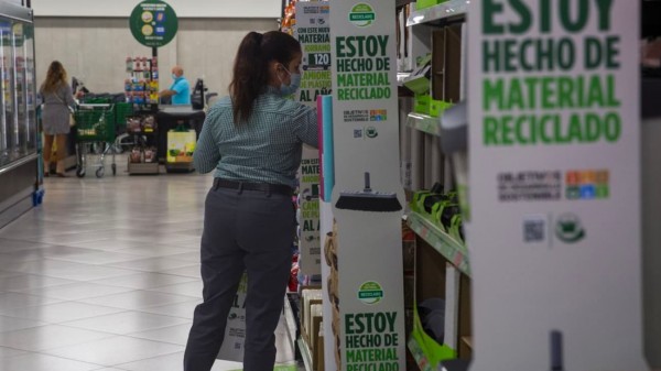 Estos supermercados buscan personal para trabajar en Navidad: Mercadona, Lidl, Aldi ...