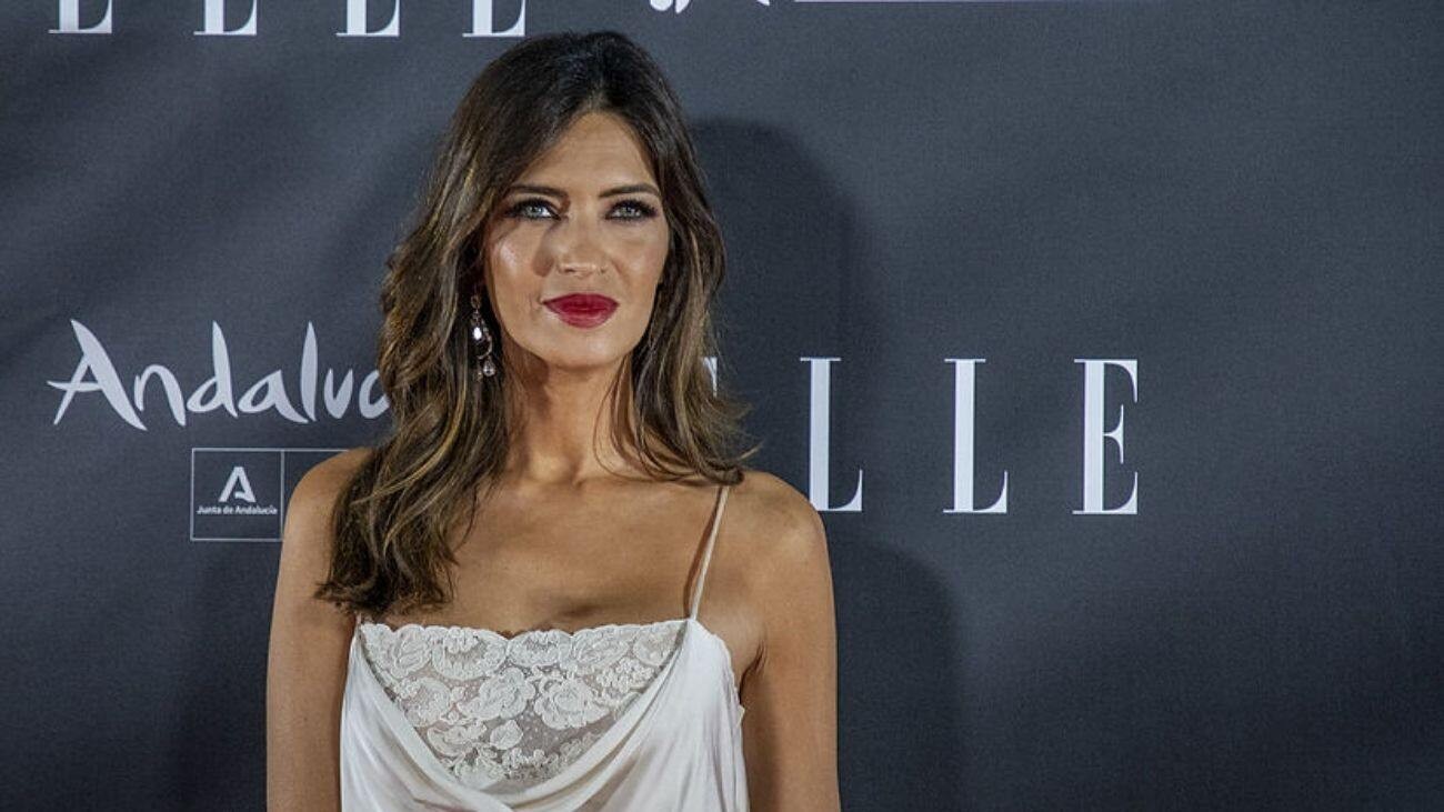 Los pintalabios de Sara Carbonero duran hasta 16 horas Los pintalabios de Sara carbonero que aguantan impecables y no querrás dejar de llevar en Navidad