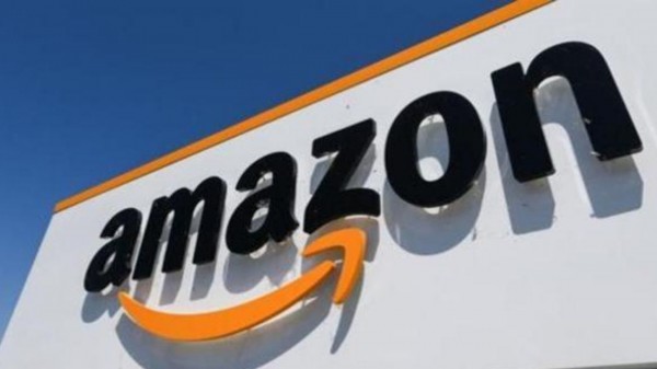 Así es el robot que barre, aspira y friega ahora en oferta por el Black Friday