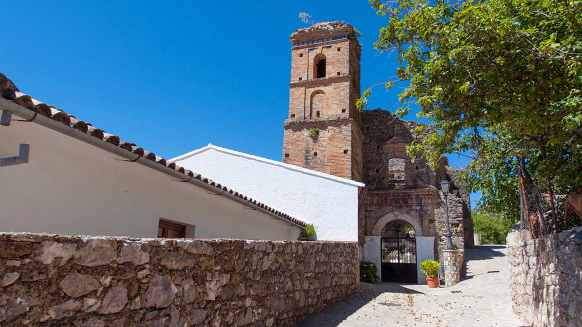Iglesia parroquial de Villaluenga del Rosario