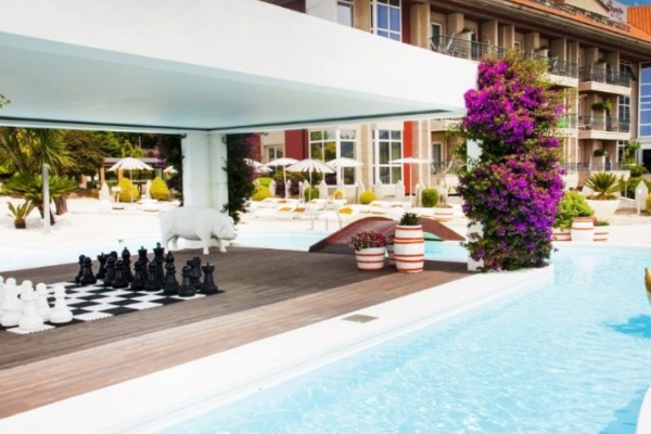 piscina del hotel Augusta Spa Resort