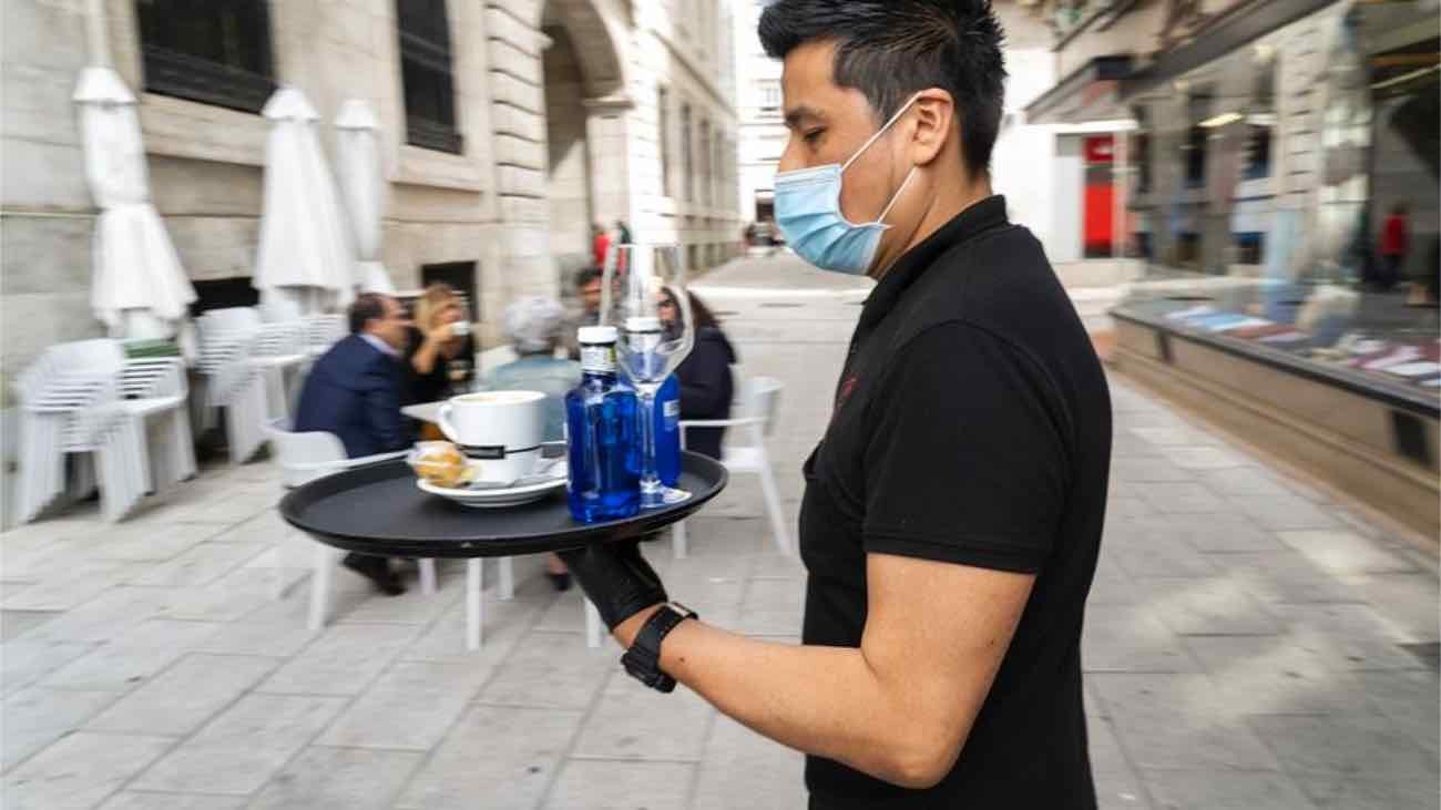 En España se puede trabajar sin haber firmado un contrato escrito Trabajar sin contrato: ¿cuáles son mis derechos laborales como trabajador?